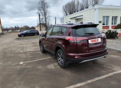 Фото Toyota RAV4