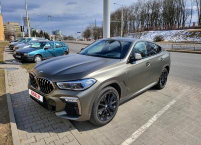 Фото BMW X6