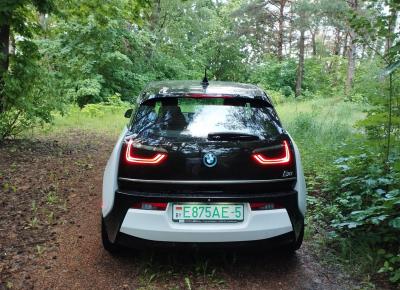 Фото BMW i3