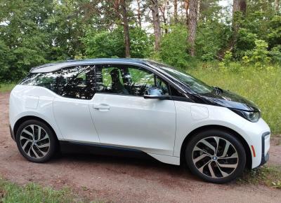 Фото BMW i3