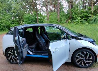 Фото BMW i3