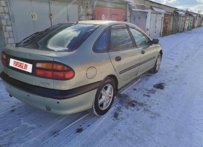 Фото Renault Laguna