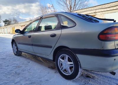 Фото Renault Laguna