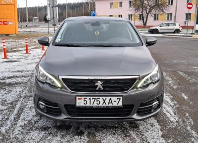 Фото Peugeot 308