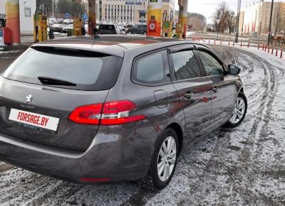 Фото Peugeot 308