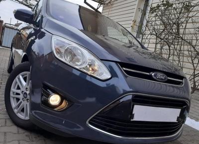 Фото Ford C-Max