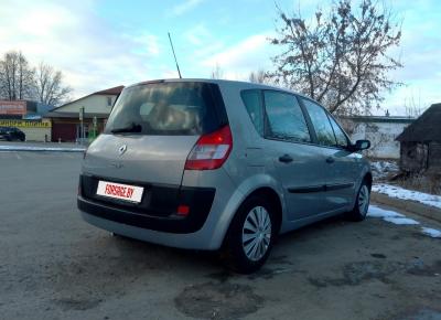 Фото Renault Scenic