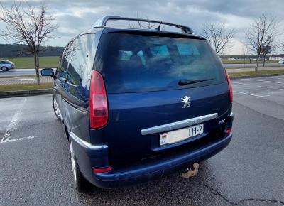 Фото Peugeot 807