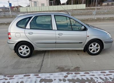 Фото Renault Scenic