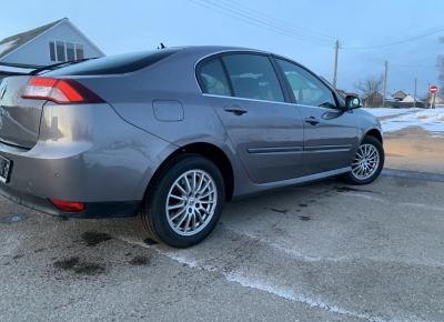 Фото Renault Laguna