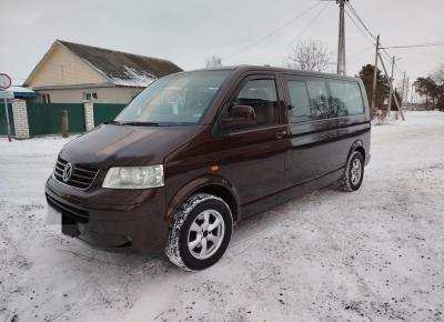 Фото Volkswagen Caravelle