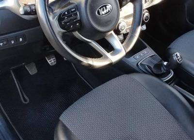 Фото Kia Rio