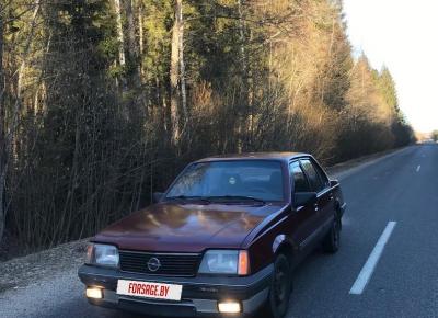 Фото Opel Ascona