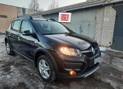 Фото Renault Sandero