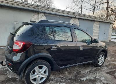 Фото Renault Sandero