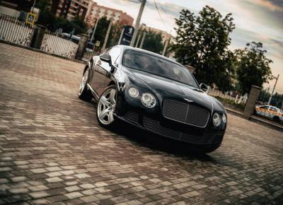 Фото Bentley Continental GT