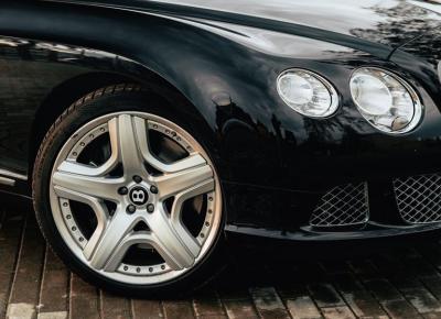 Фото Bentley Continental GT