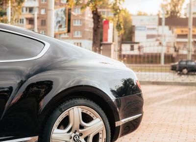 Фото Bentley Continental GT