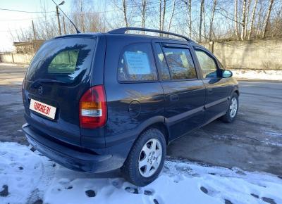 Фото Opel Zafira