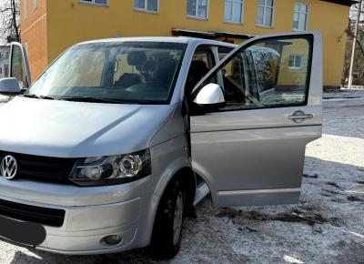 Фото Volkswagen Multivan