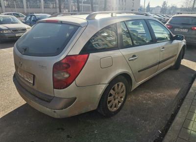 Фото Renault Laguna