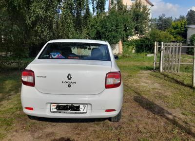 Фото Renault Logan