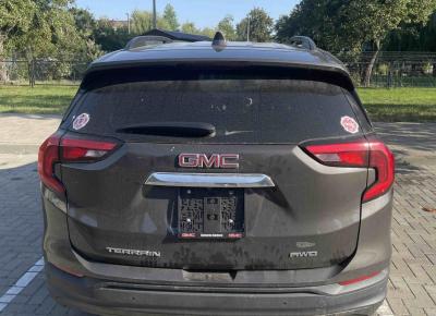 Фото GMC Terrain