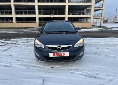 Фото Opel Astra