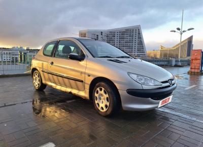 Фото Peugeot 206