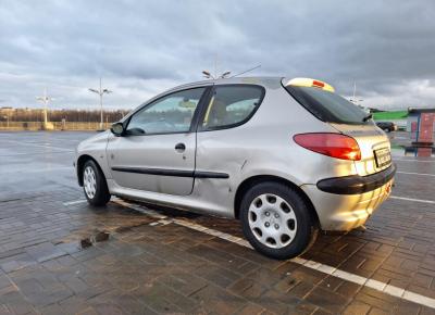 Фото Peugeot 206