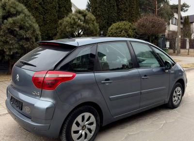 Фото Citroen C4 Picasso