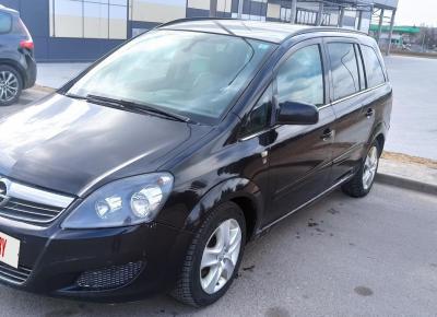 Фото Opel Zafira