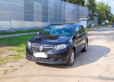 Фото Renault Logan