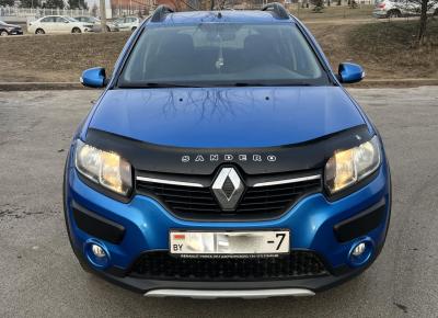 Фото Renault Sandero