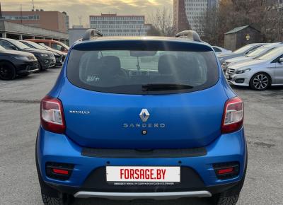 Фото Renault Sandero