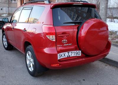 Фото Toyota RAV4