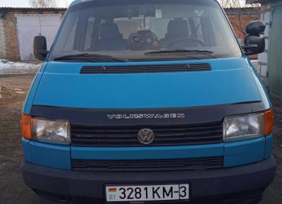 Фото Volkswagen Transporter