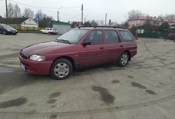 Ford Escort, 1997 год выпуска с двигателем Бензин, 5 120 BYN в г. Дзержинск