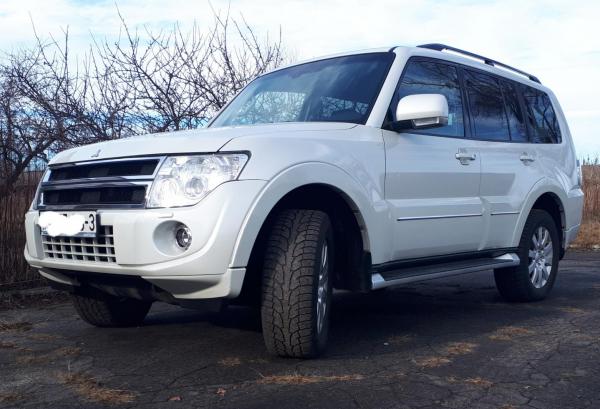 Mitsubishi Pajero, 2014 год выпуска с двигателем Бензин, 71 681 BYN в г. Мозырь