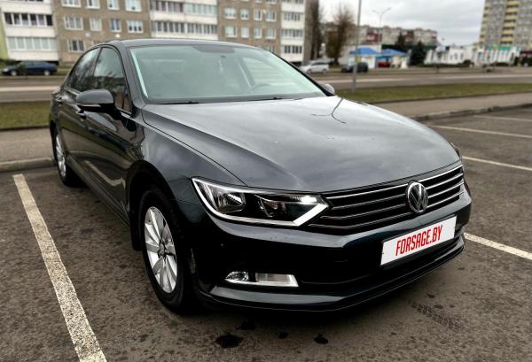 Volkswagen Passat, 2017 год выпуска с двигателем Бензин, 52 908 BYN в г. Сморгонь