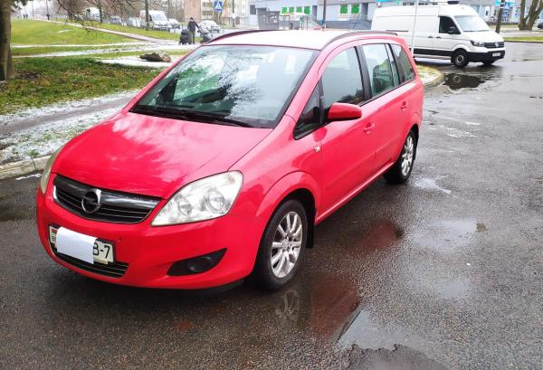 Opel Zafira, 2008 год выпуска с двигателем Бензин, 25 502 BYN в г. Минск