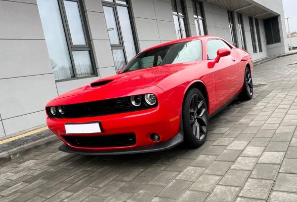 Dodge Challenger, 2020 год выпуска с двигателем Бензин, 83 714 BYN в г. Минск