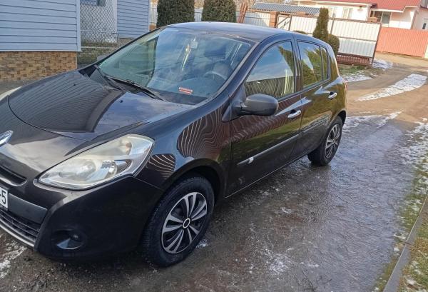 Renault Clio, 2010 год выпуска с двигателем Дизель, 18 967 BYN в г. Фаниполь