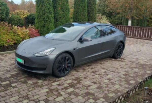 Tesla Model 3, 2019 год выпуска с двигателем Электро, 77 271 BYN в г. Минск