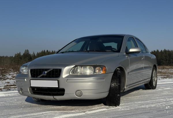 Volvo S60, 2005 год выпуска с двигателем Бензин, 26 877 BYN в г. Минск