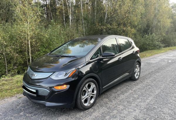 Chevrolet Bolt, 2017 год выпуска с двигателем Электро, 49 944 BYN в г. Минск