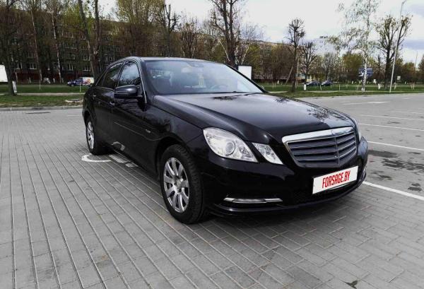 Mercedes-Benz E-класс, 2012 год выпуска с двигателем Бензин, 57 180 BYN в г. Могилёв