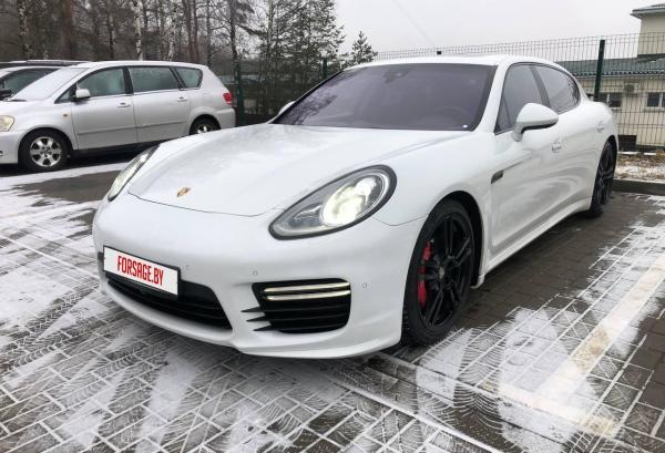 Porsche Panamera, 2013 год выпуска с двигателем Бензин, 114 216 BYN в г. Минск