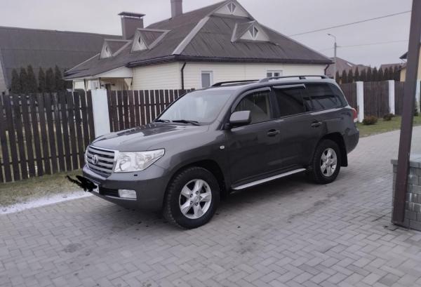 Toyota Land Cruiser, 2011 год выпуска с двигателем Дизель, 113 563 BYN в г. Островец