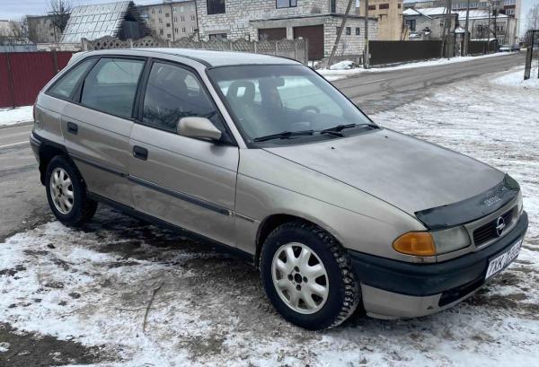 Opel Astra, 1997 год выпуска с двигателем Бензин, 5 054 BYN в г. Осиповичи